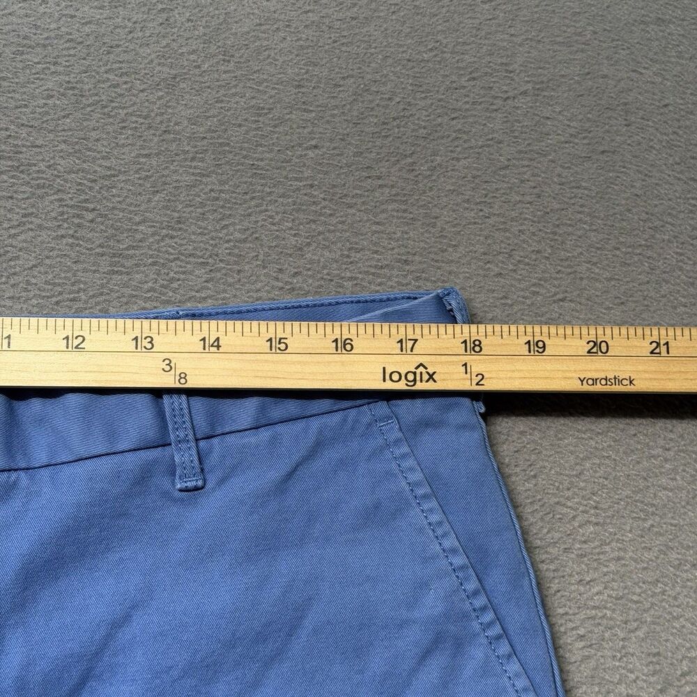 IZOD Saltwater Mens 36 Stretch Chino Shorts Blue Flat Front Casual 9.5 Inseam - Picture 6 of 9